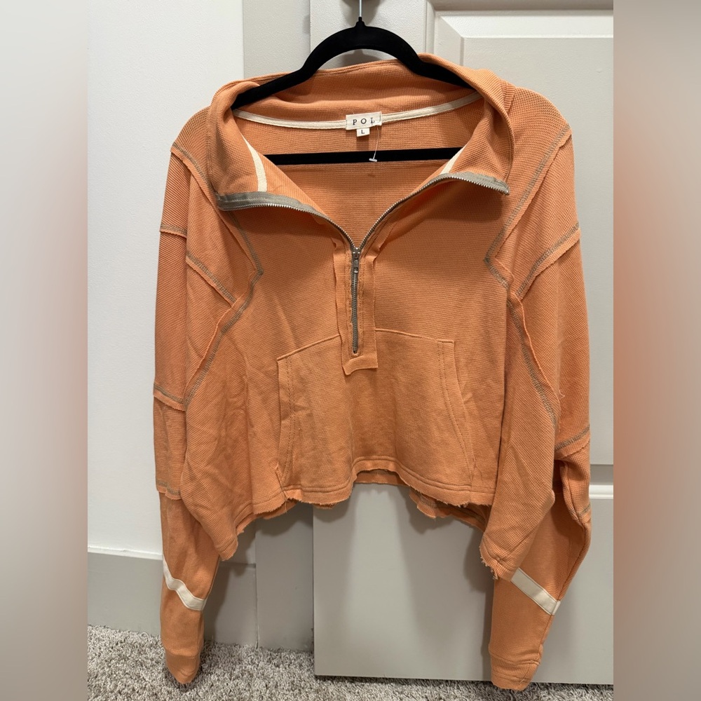 POL Large Orange Zip Up Sweatshirt. 🧡⚡️